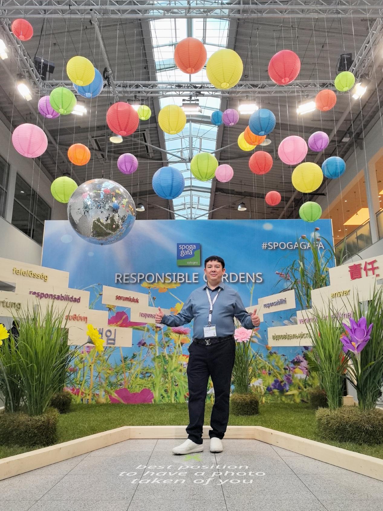 a26d98ef-94f0-4d88-a847-1510cbcb9d0f a26d98ef-94f0-4d88-a847-1510cbcb9d0f